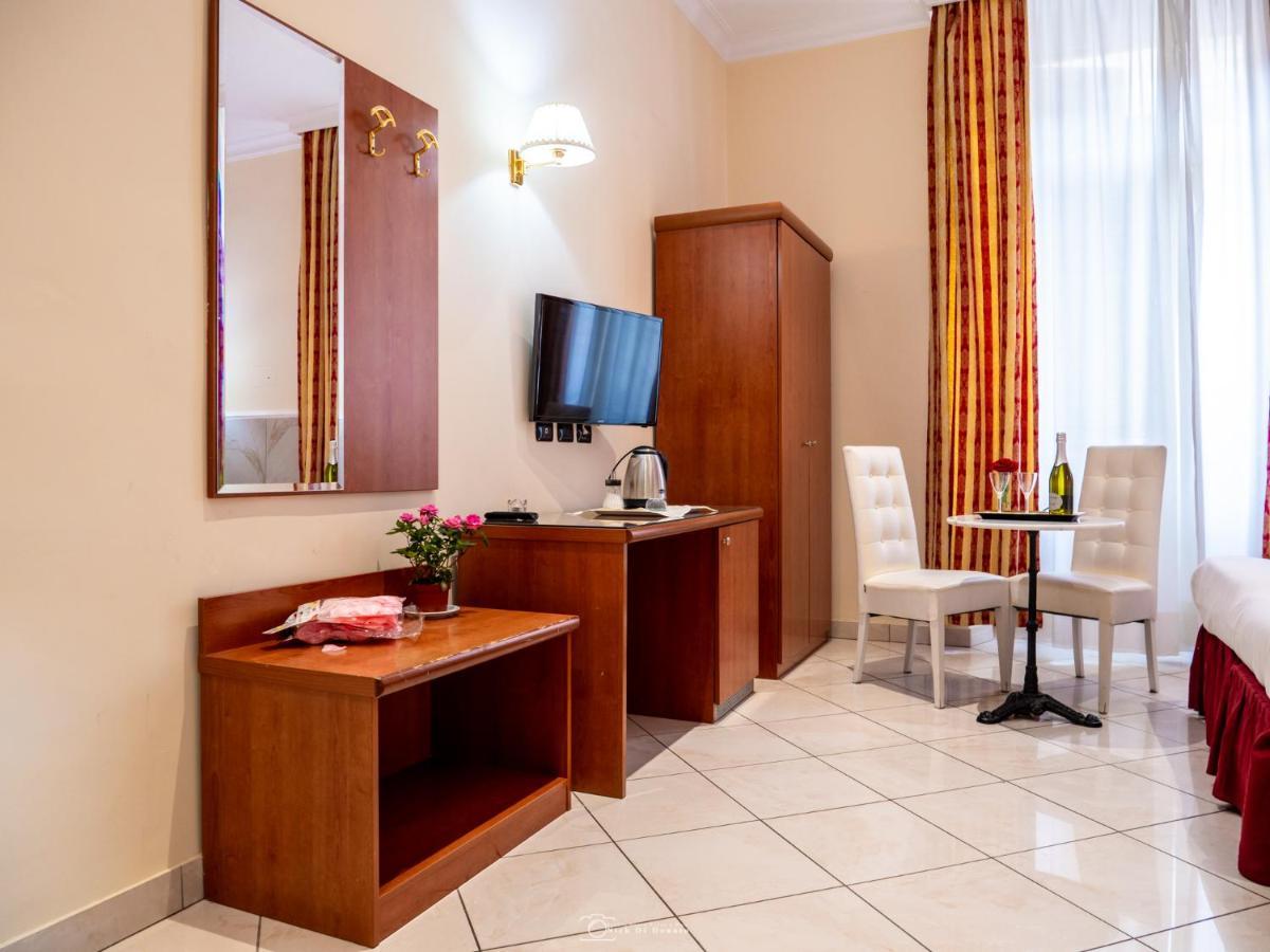 โฮเทล สวีท ซีซาร์ Hotel โรม ภายนอก รูปภาพ