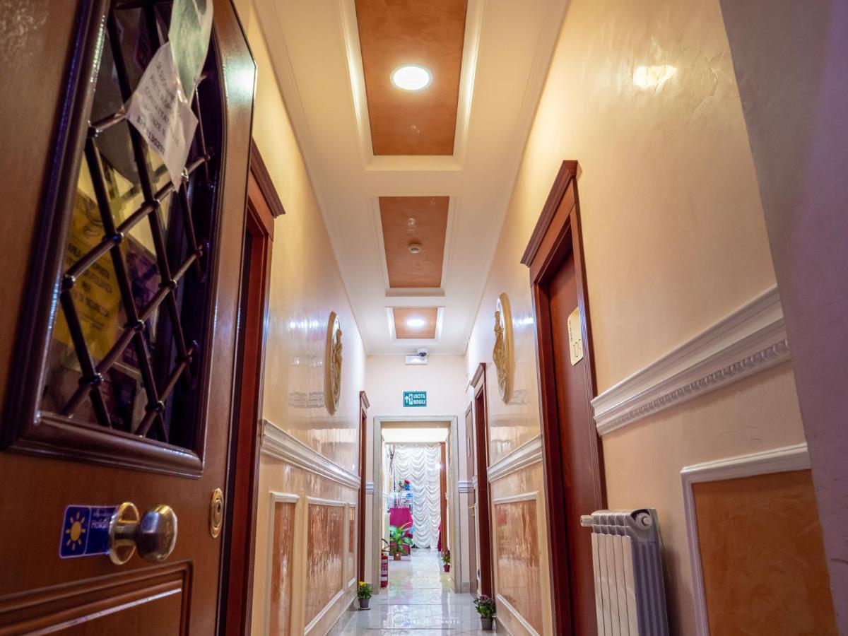 โฮเทล สวีท ซีซาร์ Hotel โรม ภายนอก รูปภาพ