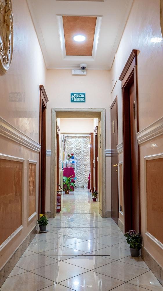 โฮเทล สวีท ซีซาร์ Hotel โรม ภายนอก รูปภาพ